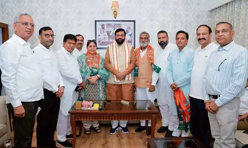 Panchkula MC: भाजपा को फायदा, तीन पार्षद पार्टी में शामिल Panchkula MC: भाजपा को फायदा, तीन पार्षद पार्टी में शामिल