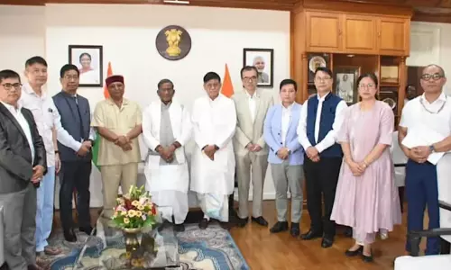Manipur : नई शिक्षा नीति को लागू करने के लिए गंभीरता से काम करें Manipur : नई शिक्षा नीति को लागू करने के लिए गंभीरता से काम करें