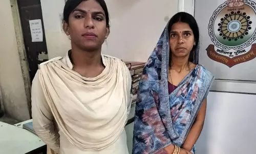 फर्जी अंकसूची पर सरकारी नौकरी, महिला कर्मचारी गिरफ्तार फर्जी अंकसूची पर सरकारी नौकरी, महिला कर्मचारी गिरफ्तार