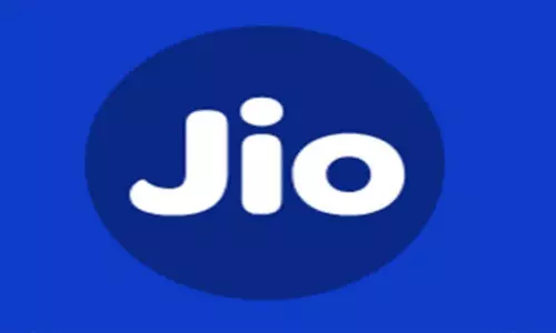 Reliance  इंडस्ट्रीज जियो के आईपीओ के लिए तैयारी कर रही