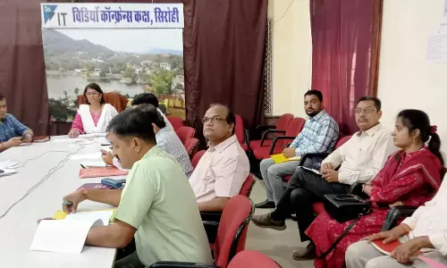 Sirohi: साप्ताहिक समीक्षा बैठक का आयोजन