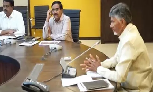 CM Naidu ने अमरावती को राज्य की राजधानी बनाने के लिए CRDA अधिकारियों के साथ बैठक की