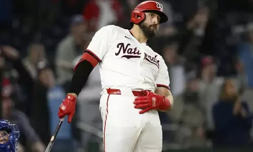 Joey Gallo के 8 मिलियन डॉलर के विकल्प को नेशनल्स ने अस्वीकार कर दिया Joey Gallo के 8 मिलियन डॉलर के विकल्प को नेशनल्स ने अस्वीकार कर दिया