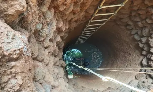 Mayurbhanj जिले में गहरे कुएं से व्यक्ति को बचाया गया