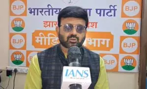 सीएनटी और एसपीटी की बात करने वाले हेमंत सोरेन अपनी संपत्तियों को लौटाकर इसकी शुरुआत करें : प्रतुल शाहदेव सीएनटी और एसपीटी की बात करने वाले हेमंत सोरेन अपनी संपत्तियों को लौटाकर इसकी शुरुआत करें : प्रतुल शाहदेव