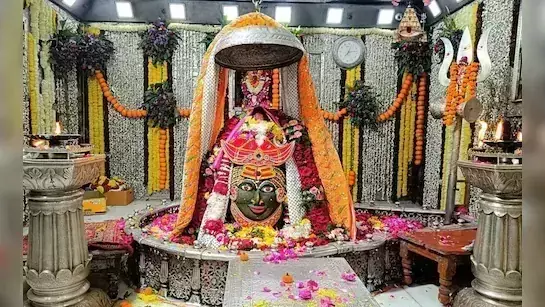 Ujjain: महाकाल मंदिर में भस्म आरती में प्रवेश और लड्डू प्रसादी की व्यवस्था में होगा बदलाव