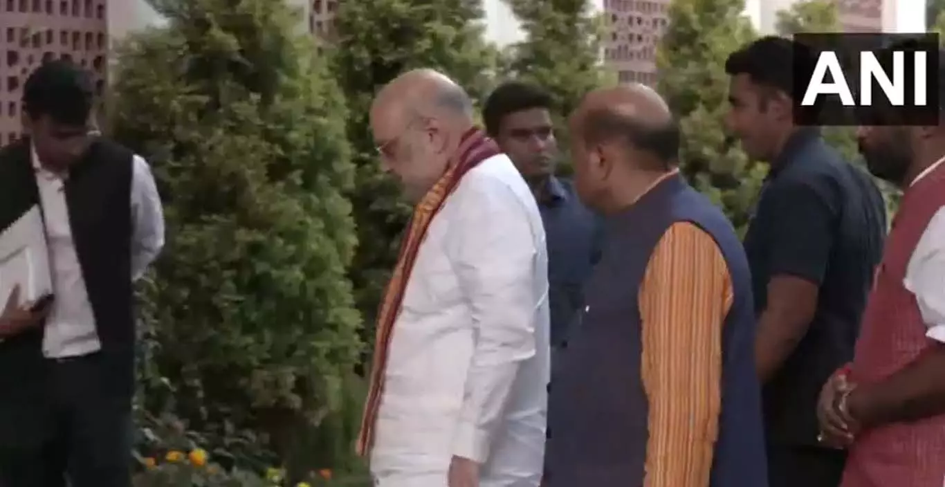 BIG BREAKING: BJP मुख्यालय में बड़ी बैठक शुरू, अमित शाह पहुंचे