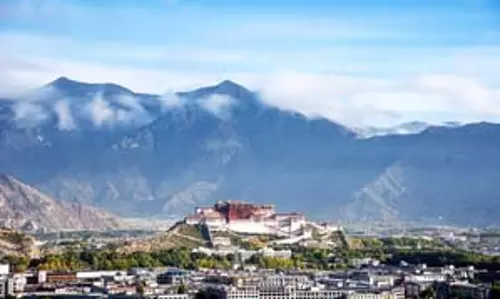 सितंबर में शीत्सांग में उपभोक्ता वस्तुओं की कुल खुदरा बिक्री 10 अरब युआन से अधिक रही