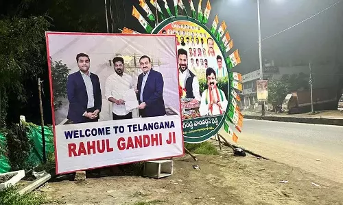 Rahul Gandhi के तेलंगाना दौरे से पहले रेवंत-अडानी के पोस्टर सामने आए