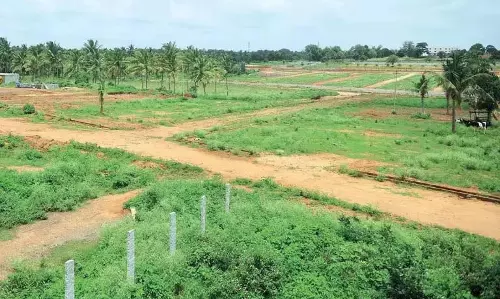 Telangana सरकार फ्लैटों और खुले भूखंडों की नीलामी की योजना बना रही