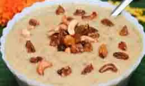 Chhath Puja 2024:  छठ पूजा में बनाएं गुड़ और चावल की ये लाजवाब खीर
