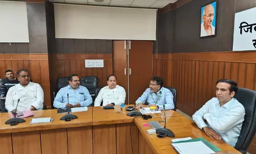 Haryana : किसानों के बीच डीएपी का उचित वितरण करें