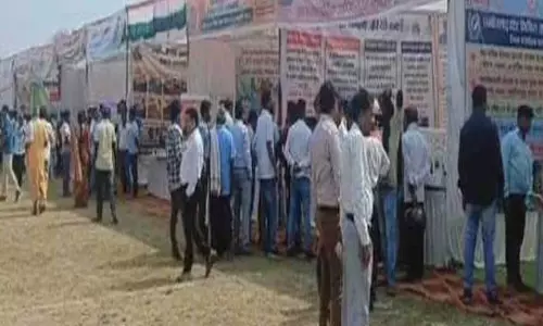 शिक्षक की मौत हुई राज्योत्सव स्थल में, करंट की चपेट में आया