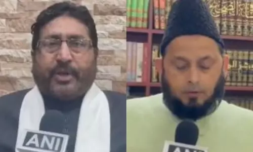 SC द्वारा UP मदरसा एक्ट को बरकरार रखने पर मुस्लिम संगठनों ने खुशी जताई, इसे महान निर्णय बताया SC द्वारा UP मदरसा एक्ट को बरकरार रखने पर मुस्लिम संगठनों ने खुशी जताई, इसे महान निर्णय बताया