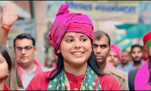 Jaunpur: सांसद प्रिया सरोज ने अनुराग यादव हत्याकांड का मामला उठाया