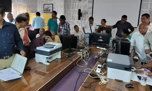 Assam के गुवाहाटी सीडीए द्वारा स्पर्श/पारिवारिक पेंशनभोगियों के लिए आउटरीच कार्यक्रम आयोजित Assam के गुवाहाटी सीडीए द्वारा स्पर्श/पारिवारिक पेंशनभोगियों के लिए आउटरीच कार्यक्रम आयोजित