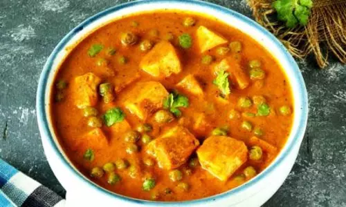 Paneer मटर ग्रेवी रेसिपी