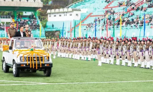Sikkim ने पलजोर स्टेडियम में राष्ट्रीय एकता दिवस मनाया Sikkim ने पलजोर स्टेडियम में राष्ट्रीय एकता दिवस मनाया