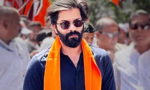 मुख्यमंत्री बनने पर टिप्पणी करते नजर आए: अमित ठाकरे, Video देखे मुख्यमंत्री बनने पर टिप्पणी करते नजर आए: अमित ठाकरे, Video देखे