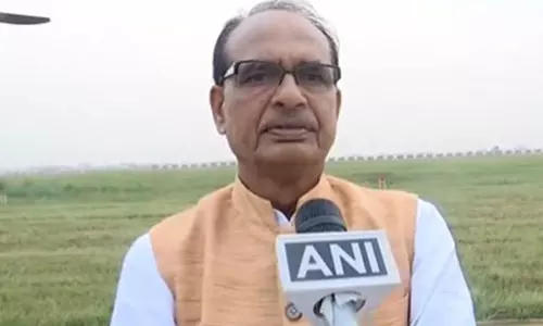 JMM-कांग्रेस सरकार ने घुसपैठियों के नाम मतदाता सूची में जोड़े: शिवराज सिंह चौहान