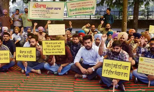 PAU के छात्र अनिश्चितकालीन हड़ताल पर चले गए