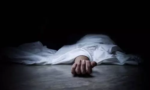 Thane: युवक मृत पाया गया, शराब की लत से जुड़ी फेफड़ों की बीमारी का संदेह