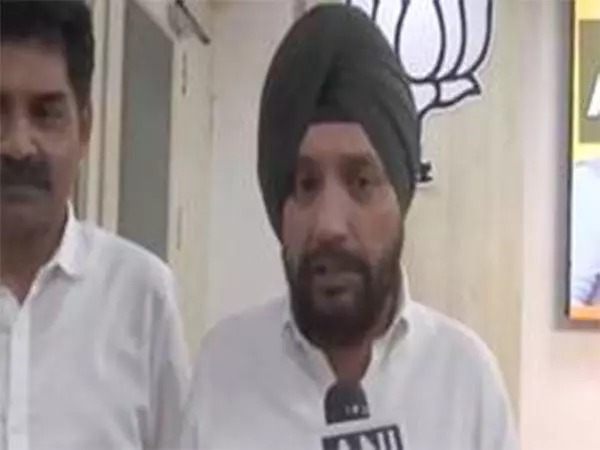 Arvinder Singh Lovely ने अमित शाह और जेपी नड्डा से मुलाकात की