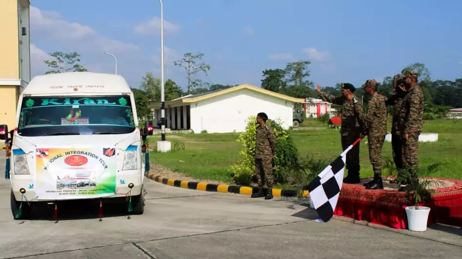 गजराज कोर ने Assam के मिसामारी से राष्ट्रीय एकता यात्रा को हरी झंडी दिखाई