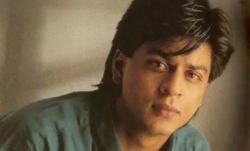 Shah Rukh Khan’s first salary: एक ऐसा तथ्य जो आपको हैरान कर देगा Shah Rukh Khan’s first salary: एक ऐसा तथ्य जो आपको हैरान कर देगा