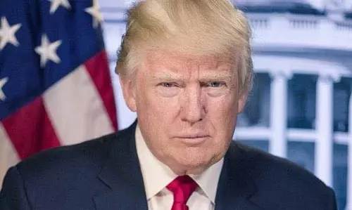 #USElection2024, शतक के साथ आगे बढ़े डोनाल्ड ट्रंप, कमला हैरिस हार रही राष्ट्रपति चुनाव