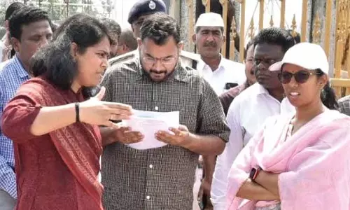 एपीट्रांस्को 5,407 करोड़ रुपये की लागत से 19 नए बिजली सबस्टेशन स्थापित करेगा एपीट्रांस्को 5,407 करोड़ रुपये की लागत से 19 नए बिजली सबस्टेशन स्थापित करेगा