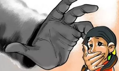 प्ले स्कूल में हुआ घोर पाप, तीन साल की बच्ची के साथ छेड़छाड़, पैरेंट्स भड़के
