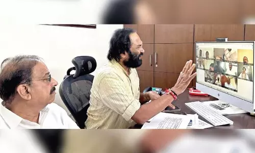 Minister Uttam To Officials: रिकॉर्ड पैदावार की उम्मीद, सुचारू खरीद प्रक्रिया सुनिश्चित करें Minister Uttam To Officials: रिकॉर्ड पैदावार की उम्मीद, सुचारू खरीद प्रक्रिया सुनिश्चित करें