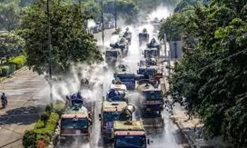 Noida: ग्रेनो प्राधिकरण ने सफाई के लिहाज से पूरे शहर को 18 हिस्सों में बांटा Noida: ग्रेनो प्राधिकरण ने सफाई के लिहाज से पूरे शहर को 18 हिस्सों में बांटा