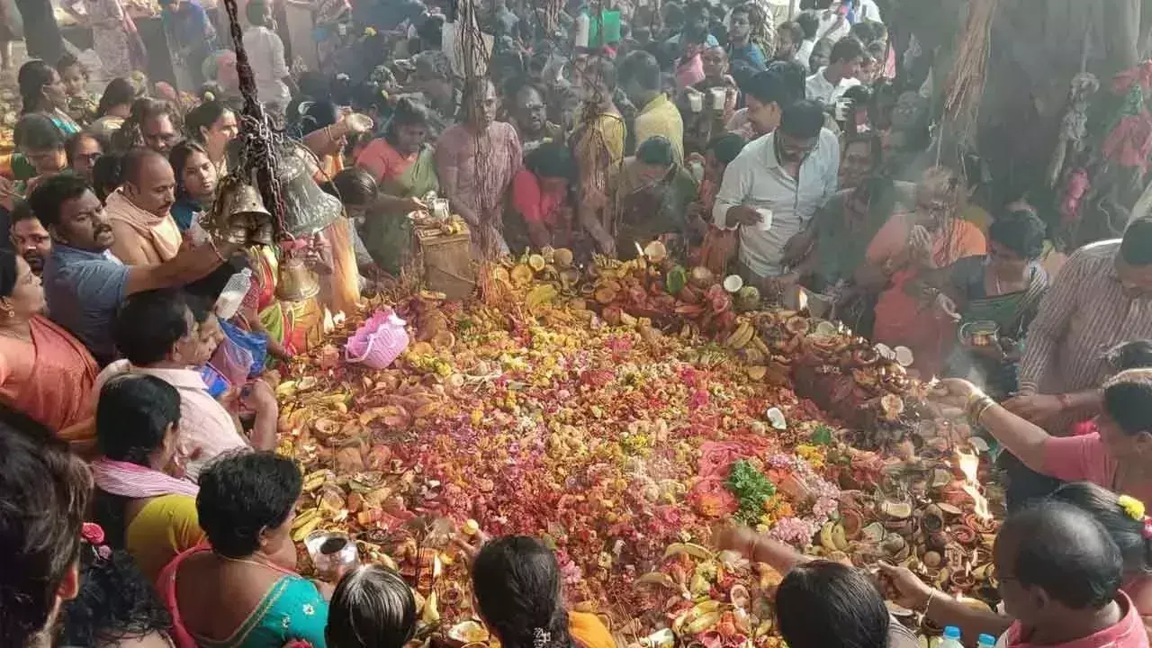 Andhra Pradesh: नागुला चविथि ने हर्षोल्लास के साथ मनाया Andhra Pradesh: नागुला चविथि ने हर्षोल्लास के साथ मनाया