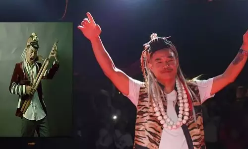 Arunachal के संगीतकार पर सार्वजनिक रूप से मुर्गे को मारने और उसका खून पीने का मामला दर्ज