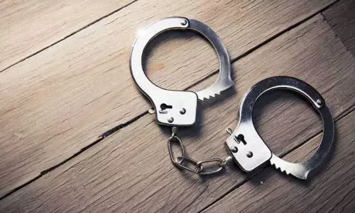Jalandhar: आत्महत्या मामले में लिव-इन पार्टनर गिरफ्तार Jalandhar: आत्महत्या मामले में लिव-इन पार्टनर गिरफ्तार