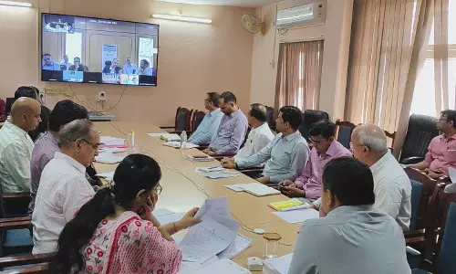 Churu: जिला कलेक्टर ने अभियान को लेकर बैठक में सभी अधिकारियों को दिए निर्देश Churu: जिला कलेक्टर ने अभियान को लेकर बैठक में सभी अधिकारियों को दिए निर्देश