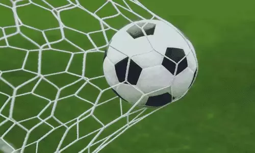 Champions League में रियल मैड्रिड को घरेलू मैदान पर एसी मिलान ने हराया