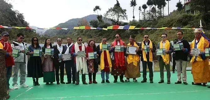 Morshing गांव ने पर्यटन पुरस्कार का जश्न मनाया Morshing गांव ने पर्यटन पुरस्कार का जश्न मनाया