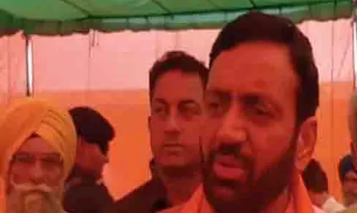 सरकार ने कई मशीनें उपलब्ध कराई हैं, किसान पराली बेचकर मुनाफा कमा सकते हैं: Haryana CM सरकार ने कई मशीनें उपलब्ध कराई हैं, किसान पराली बेचकर मुनाफा कमा सकते हैं: Haryana CM