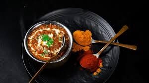 Dal makhani: ढाबे जैसी दाल मखनी तो नोट करें यह आसान तरीका