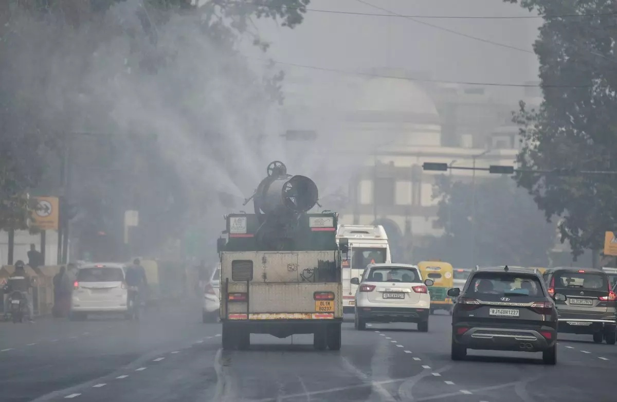 Delhi : प्रदूषण से राहत नहीं, कई इलाकों में वायु गुणवत्ता