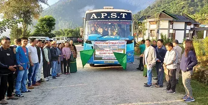 Arunachal: ‘स्वच्छता कप्तान’ मावल्यान्नॉंग के भ्रमण पर