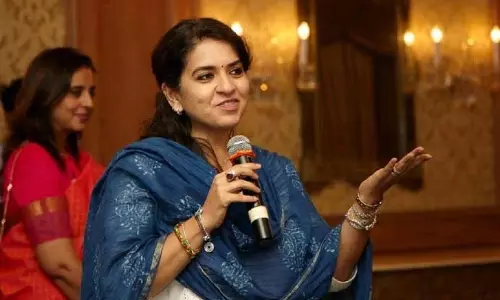 अपनी विचारधारा खो चुकी है ‘महा विनाश अघाड़ी’ : शाइना एनसी अपनी विचारधारा खो चुकी है ‘महा विनाश अघाड़ी’ : शाइना एनसी