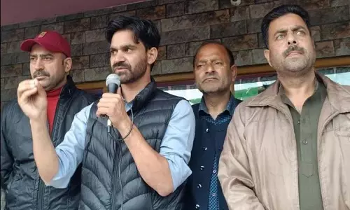 J&K: आत्मसमर्पण संघर्ष नहीं हो सकता: पर्रा