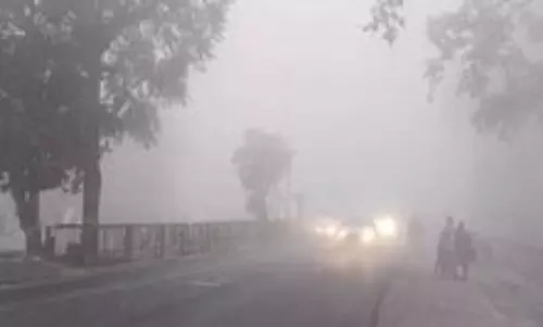 सर्दियों में बढ़ जाता है प्रदूषण का कहर, ऐसे रखें अपना ध्यान सर्दियों में बढ़ जाता है प्रदूषण का कहर, ऐसे रखें अपना ध्यान
