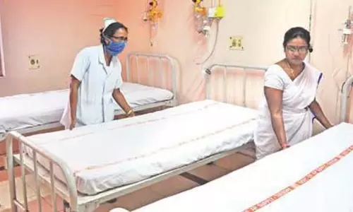 Jangaon सरकारी अस्पताल में सीमित संसाधनों के कारण मरीजों की देखभाल की गुणवत्ता प्रभावित Jangaon सरकारी अस्पताल में सीमित संसाधनों के कारण मरीजों की देखभाल की गुणवत्ता प्रभावित