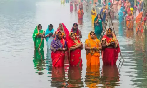Chhath के मौके पर शरीर को ये सबसे जरूरी विटामिन मिलते Chhath के मौके पर शरीर को ये सबसे जरूरी विटामिन मिलते