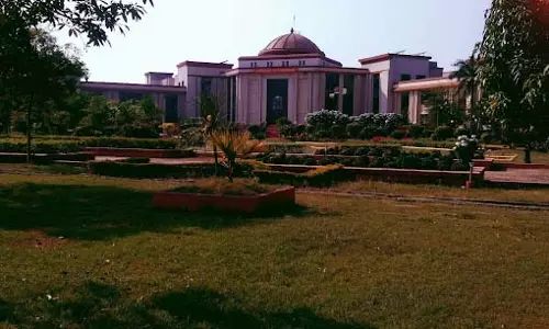 सरकारी नौकरी में भर्ती प्रक्रिया के बीच नियमों में बदलाव नहीं किया जा सकता, सुप्रीम कोर्ट की टिप्पणी